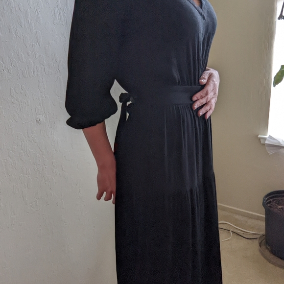 CURATOR Black Rayon Crepe Dress - Picture 2 of 10